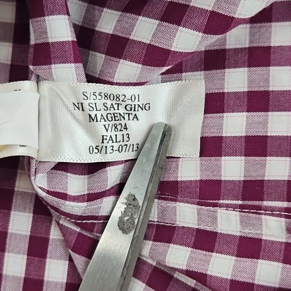 Banana Republic Shirt Men's XL Maroon Checked Non-Iron EUC LN Long Sleeves Slim‎
